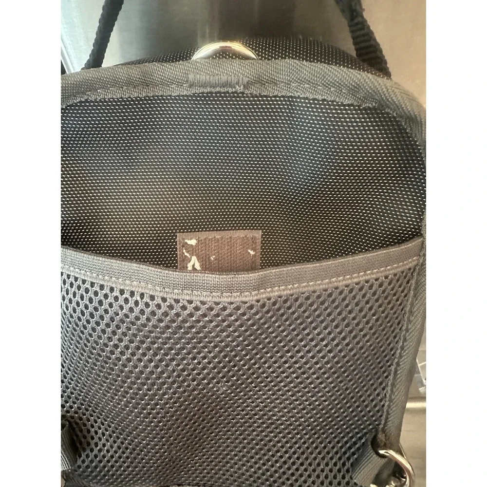 Genius Smell Proof Backpack Bag NWOT Odor Proof Carbon Lined Travel Case 7X9